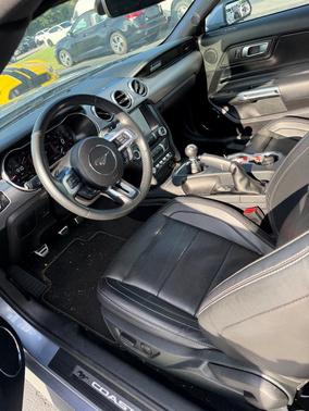 2022 Ford Mustang EcoBoost Premium