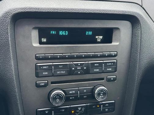 2014 Ford Mustang V6