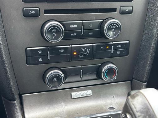 2014 Ford Mustang V6