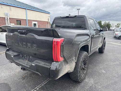 2023 Toyota Tundra Platinum