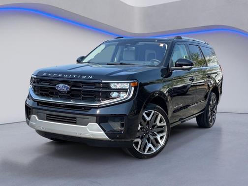 Black Metallic 2025 Ford Expedition Platinum