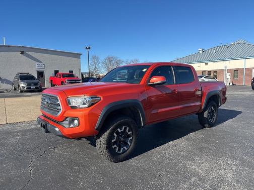 2017 Toyota Tacoma TRD Sport