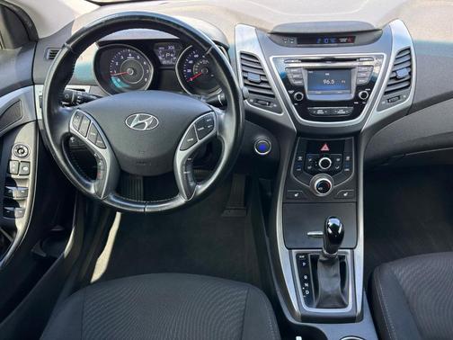 2016 Hyundai ELANTRA Value Edition