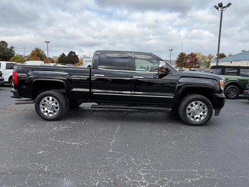 2016 GMC Sierra 2500 Denali