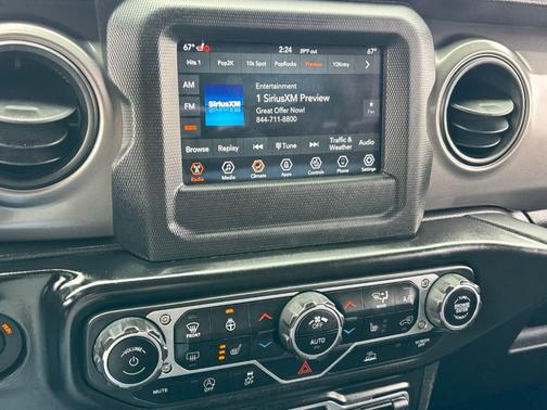 2021 Jeep Gladiator Sport