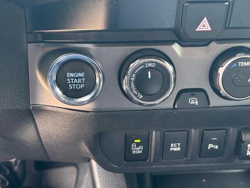2021 Toyota Tacoma TRD Sport