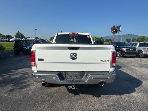 2017 RAM 1500 Laramie