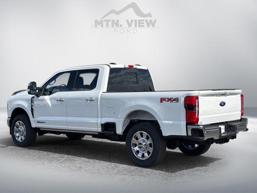 2025 Ford F-350 Lariat Super Duty