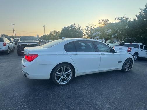 2010 BMW 750 Li