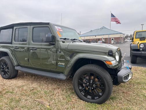 2022 Jeep Wrangler Unlimited 4xe Sahara