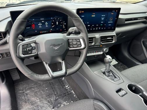 2025 Ford Mustang EcoBoost