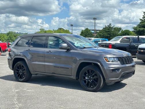 2019 Jeep Grand Cherokee Altitude