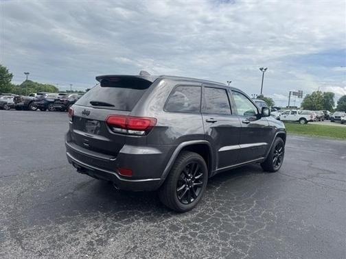 2019 Jeep Grand Cherokee Altitude