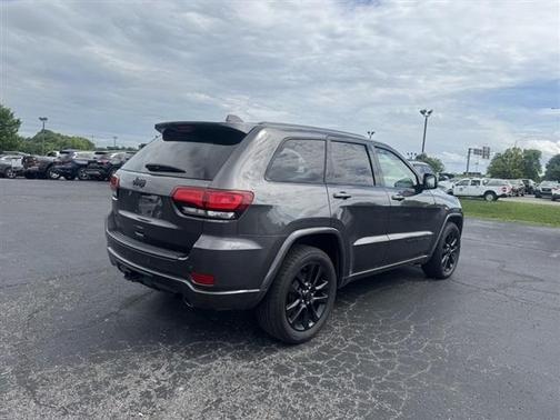 2019 Jeep Grand Cherokee Altitude