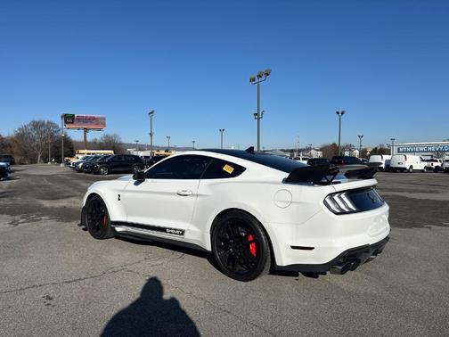 2021 Ford Shelby GT500 Base