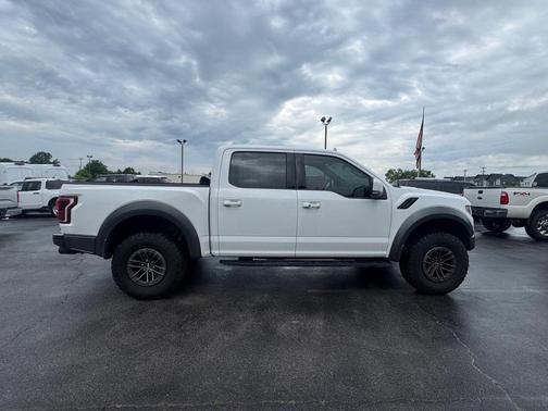 2020 Ford F-150 Raptor