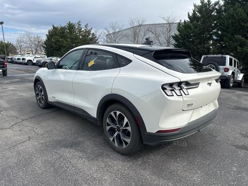 2025 Ford Mustang Mach-E Select
