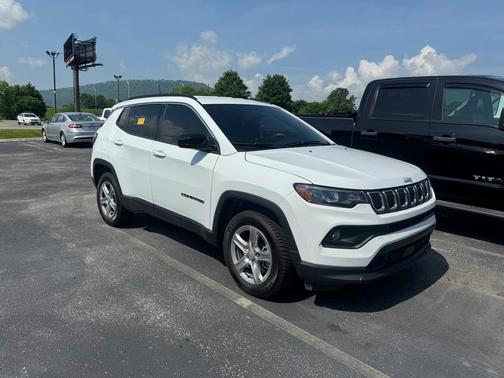 2024 Jeep Compass Latitude