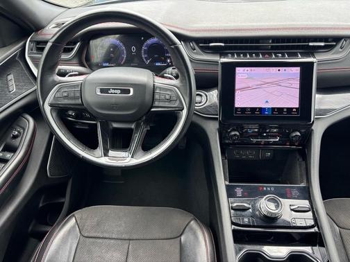 2022 Jeep Grand Cherokee Trailhawk