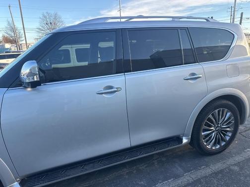 2020 INFINITI QX80 Luxe