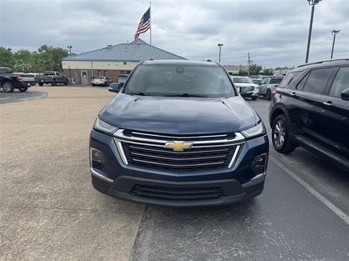 2022 Chevrolet Traverse LT Cloth