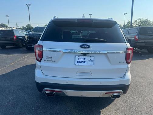 2017 Ford Explorer Platinum