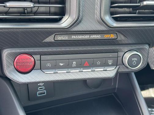 2025 Ford Mustang EcoBoost