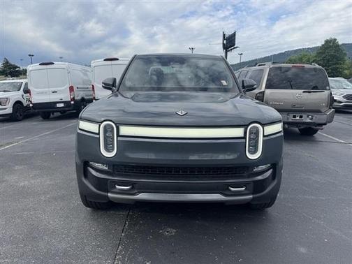 2022 Rivian R1T Adventure Package