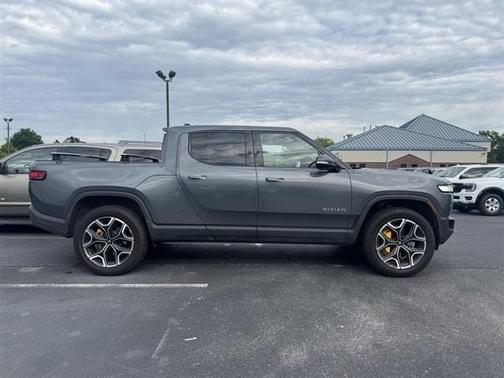 2022 Rivian R1T Adventure Package
