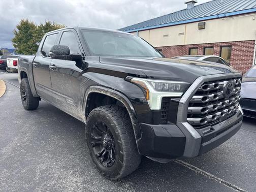 2023 Toyota Tundra Platinum