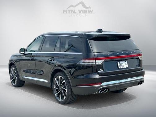 2025 Lincoln Aviator Reserve AWD