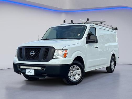 2020 Nissan NV Cargo NV2500 HD SV V6/SV V8