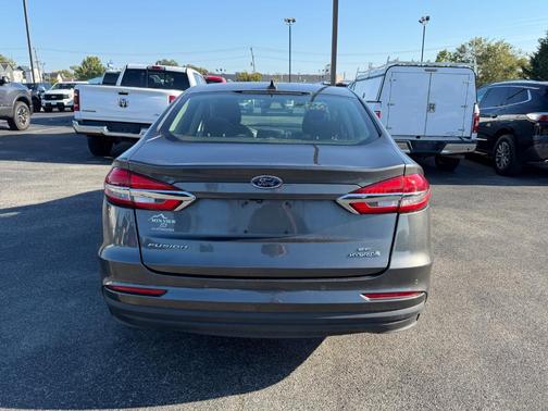 2019 Ford Fusion Hybrid SE