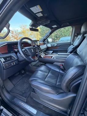 2023 Lincoln Navigator L Reserve