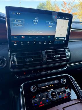 2023 Lincoln Navigator L Reserve