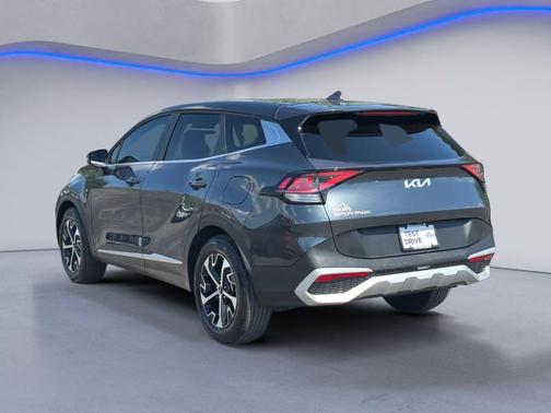 Gravity Gray 2025 Kia Sportage EX