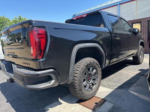 Onyx Black 2026 GMC Sierra 1500 AT4X