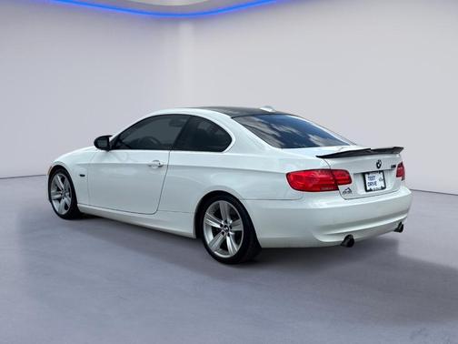 2011 BMW 335 i