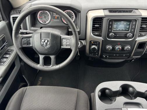2020 RAM 1500 Classic SLT