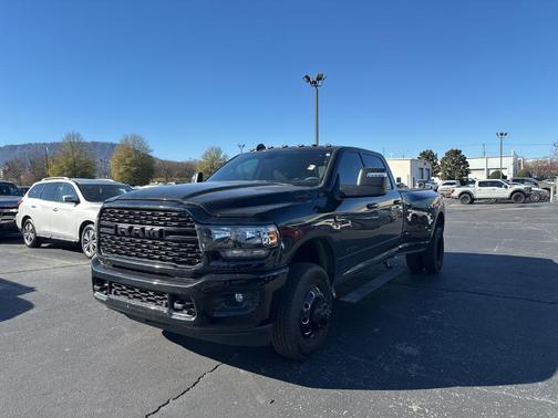 2023 RAM 3500 Big Horn