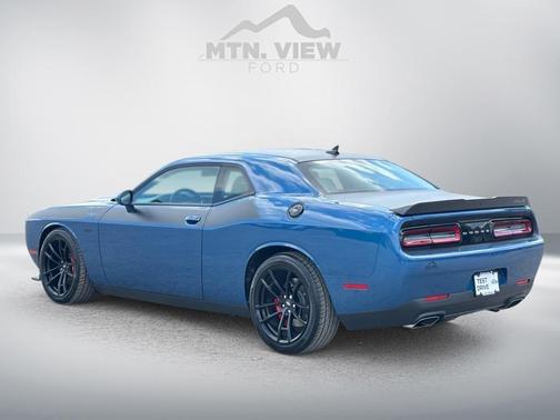 2022 Dodge Challenger R/T Scat Pack