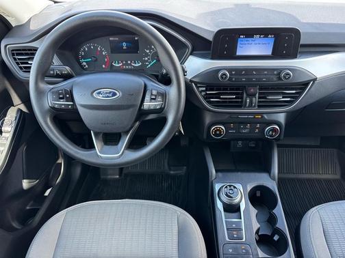 2022 Ford Escape S