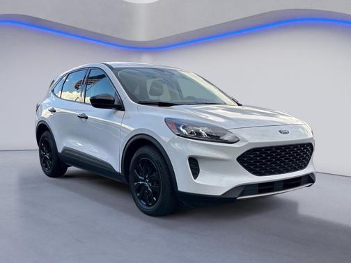 2022 Ford Escape S