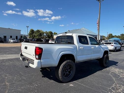 2023 Toyota Tacoma SR
