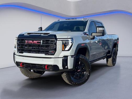 2025 GMC Sierra 2500 AT4