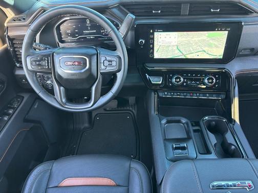 2025 GMC Sierra 2500 AT4