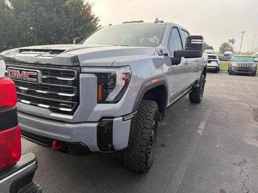 2025 GMC Sierra 2500 AT4