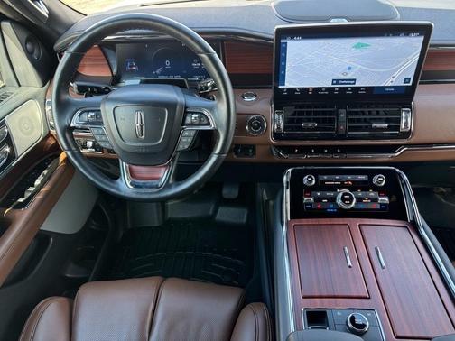 2023 Lincoln Navigator Reserve