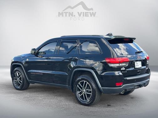 2017 Jeep Grand Cherokee Trailhawk
