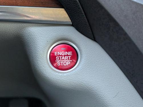 2017 Acura MDX 3.5L w/Advance & Entertainment Pkgs